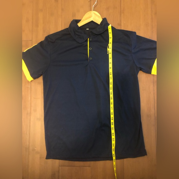 GHYUGR Men's Golf Polo Shirt Navy Blue & Yellow detail & giraffe logo VGC Size M - Picture 6 of 8